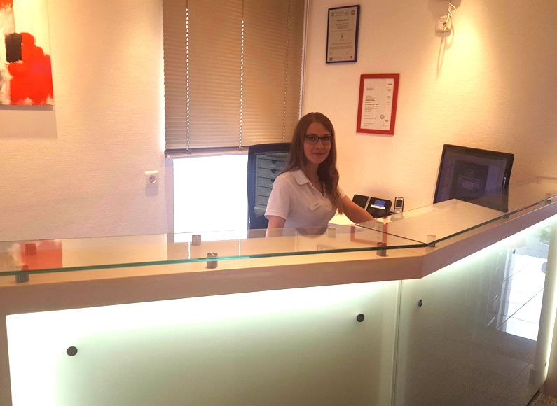 Frau Helmel CMC-Physiotherapie - Über uns